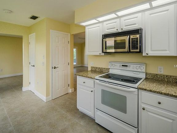 4th image of 1008 Lake Avoca Dr