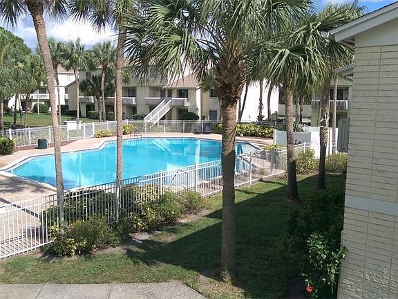 2nd image of 7921 Kosi Palm Pl Unit 201