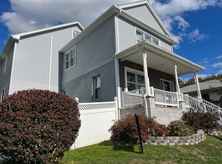 40 Wildwood Ave, Fords, NJ