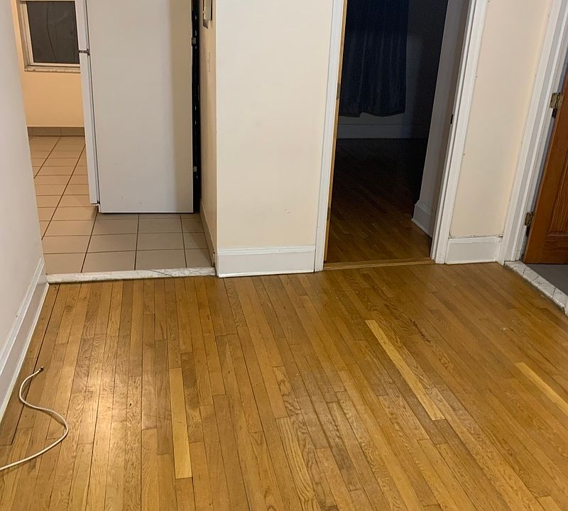 1st image of 4407 30th Ave APT 1F