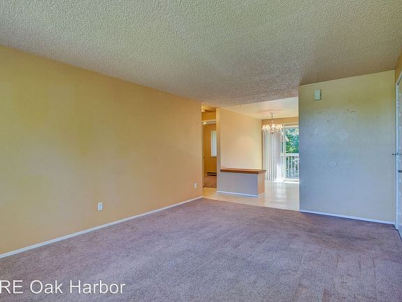 4th image of 1201 SW Harrier Cir APT 201