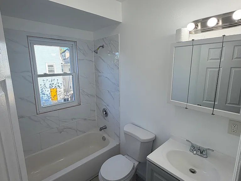 10 Tillinghast St #2 — Photo 9