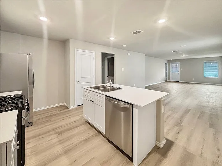 5544 Flannel Ln — Photo 14