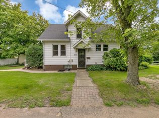 209 5th St S, Cold Spring, MN 56320