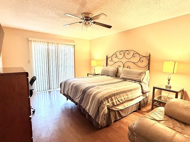 4601 Carmen Ave #2204 — Photo 10