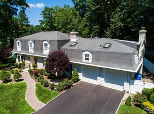 1627 Miriam Dr, North Brunswick, NJ 08902