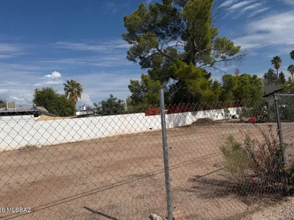 3742 E Fairmount St, Tucson, AZ 85716