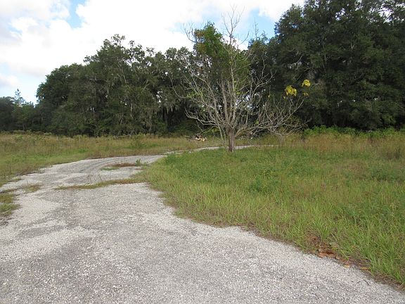 2nd image of 17090 N Us Hwy 301