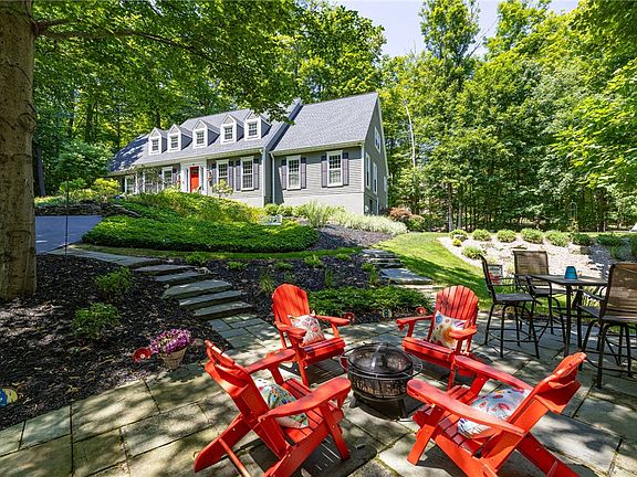 2nd image of 76 Van Voorhis Rd