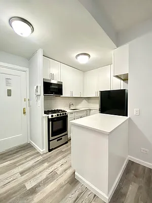 Rented by City & Suburban | media 4