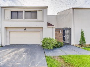 2819 Bering Dr, Houston, TX 77057