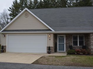 527 Redstone Dr UNIT 41, Bristol, TN 37620