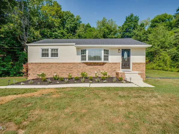 3300 Ketron Dr, Kingsport, TN 37660