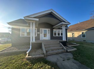 1624 K St SW, Cedar Rapids, IA 52404