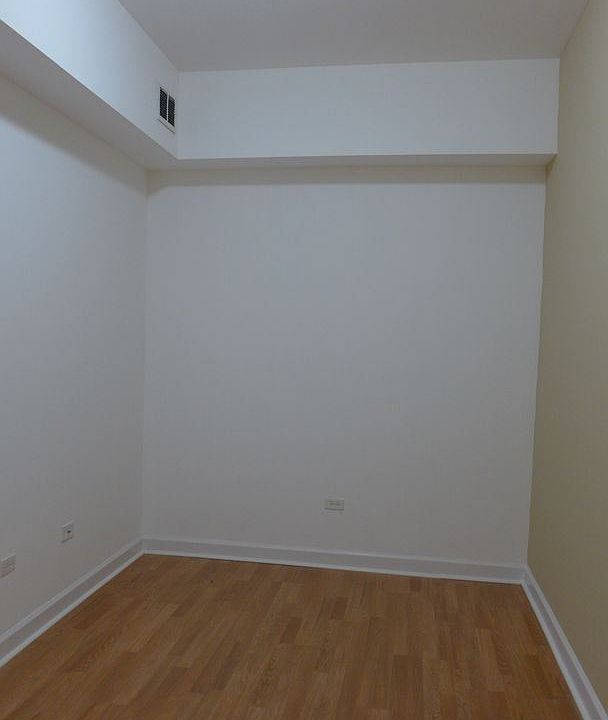 1st image of 5045 W 30th St #2