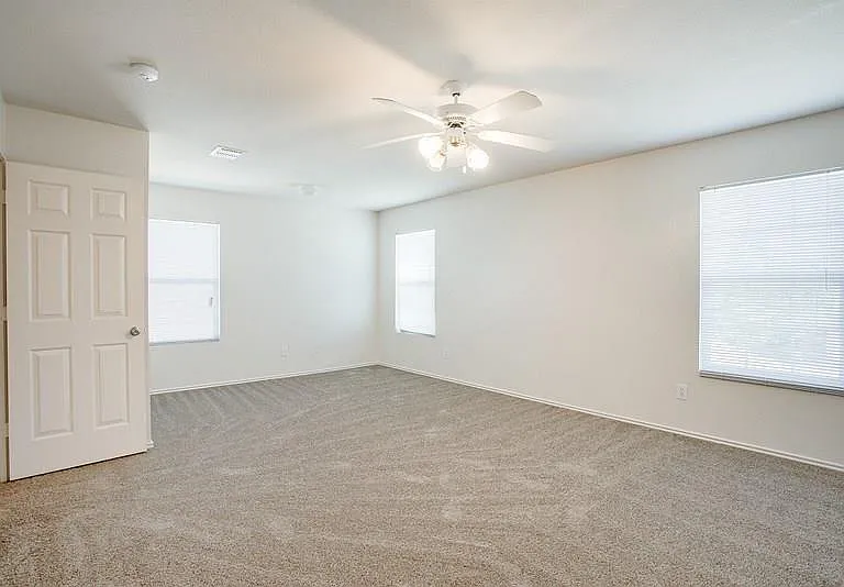 10540 Flagstaff Run — Photo 24