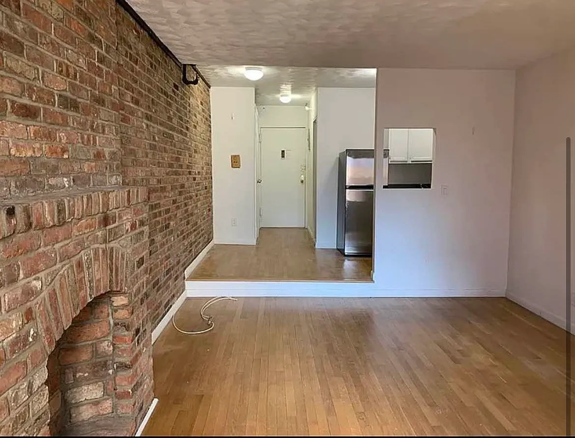 518 East 80th Street — Photo 3