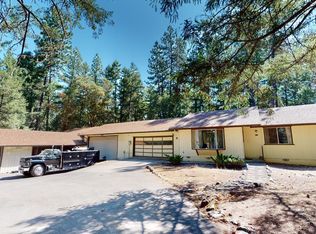 357 Daily Ln, Grants Pass, OR 97527