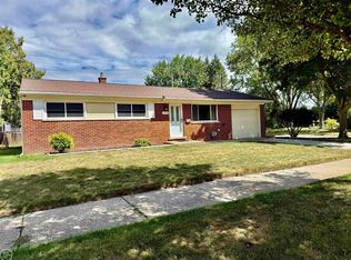 12591 Bender Dr, Sterling Heights, MI 48313