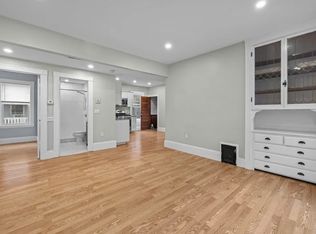 25 Howes St APT 3, Boston, MA 02125
