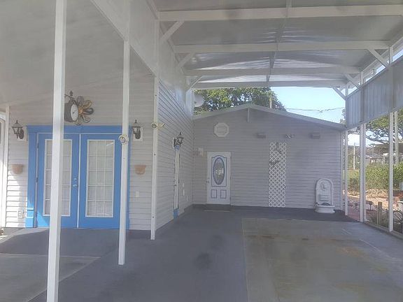 2nd image of 551 Par Pines Blvd