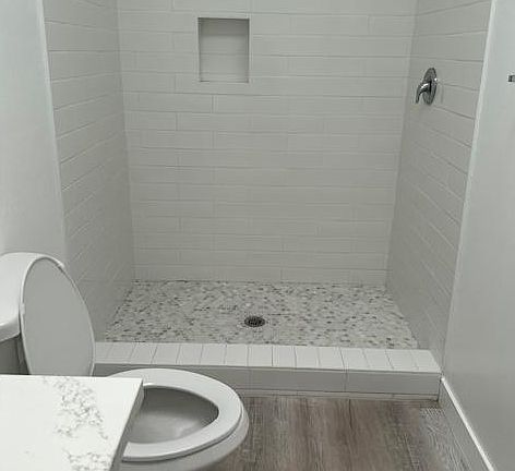 5th image of 794 Beech Ave