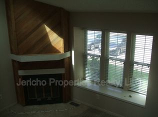 1250 S Flower Cir APT D, Lakewood, CO 80232