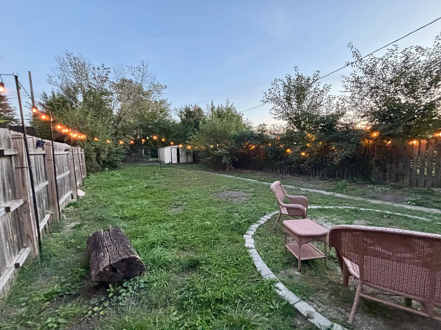 3 bed, 1200 sqft, $1,800 — Photo 4