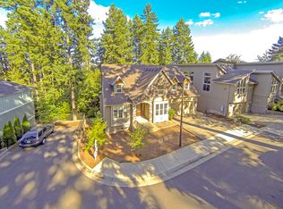 12976 SW Hillside Ter, Tigard, OR 97223