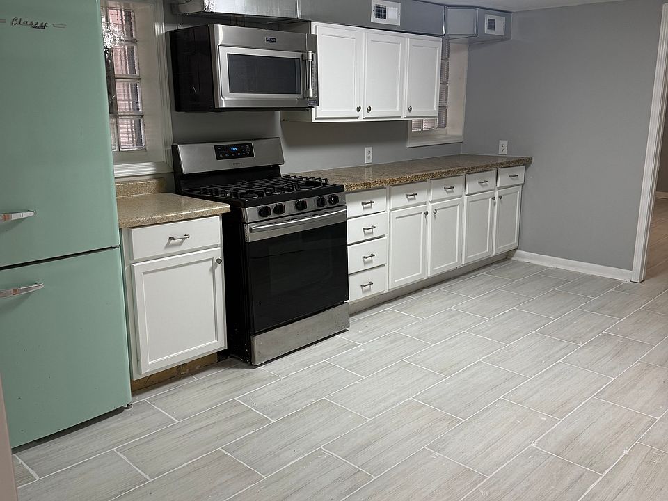 1st image of 4154 N Kimball Ave