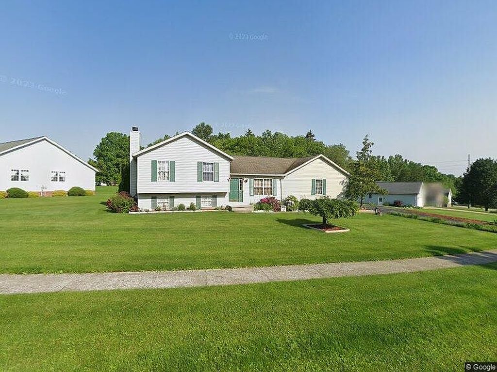 1941 Sunnyview Ln - Property Image
