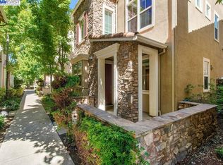 1132 Terry Ln, Tracy, CA