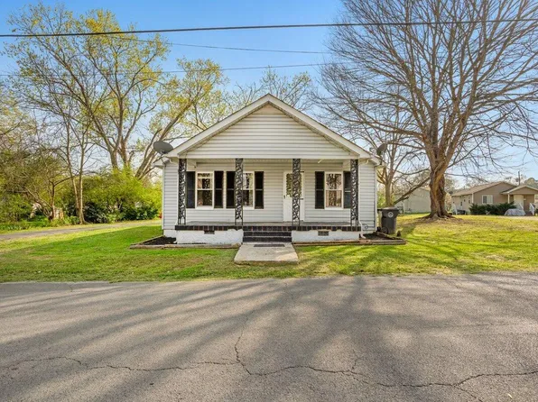 605 Thornton St, La Fayette, GA 30728