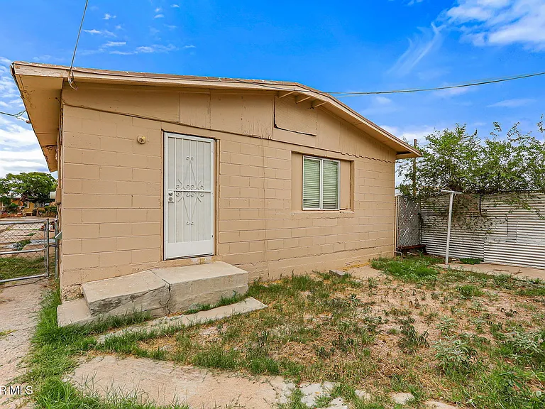 209 N Seville Dr — Photo 6