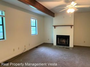 632 Maplewood Dr, Bonaire, GA 31005