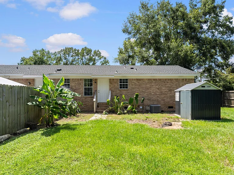 20952 Liberty Ln — Photo 29