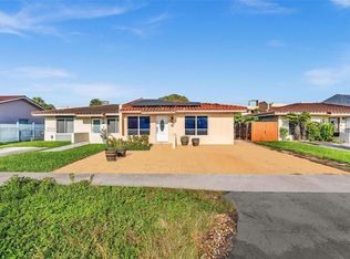 2440 SW 102nd Pl, Miami, FL 33165