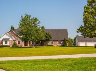 5153 Appaloosa Way, Loma Linda, MO 64804