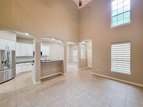 5th image of 17918 Skyline Arbor Ter