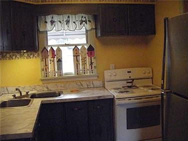 2nd image of 1315 Romine Ave