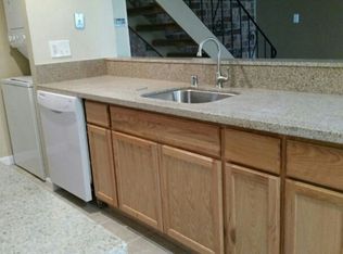 1943 Northwood Dr APT 2, Vacaville, CA 95687