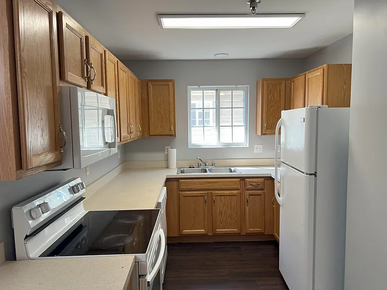 15626 Stone Crossing Dr — Photo 7