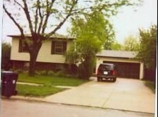 543 N Lyle Ave, Elgin, IL 60123