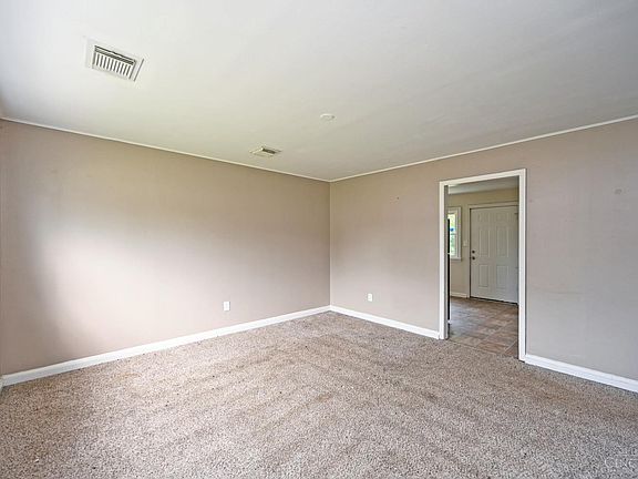 4th image of 3276 Deshler Dr