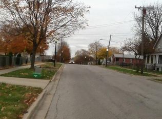 1208 Grand Blvd, Aurora, IL 60505