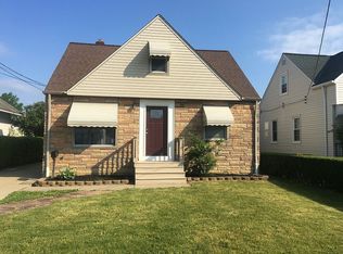 29963 Phillips Ave, Wickliffe, OH 44092