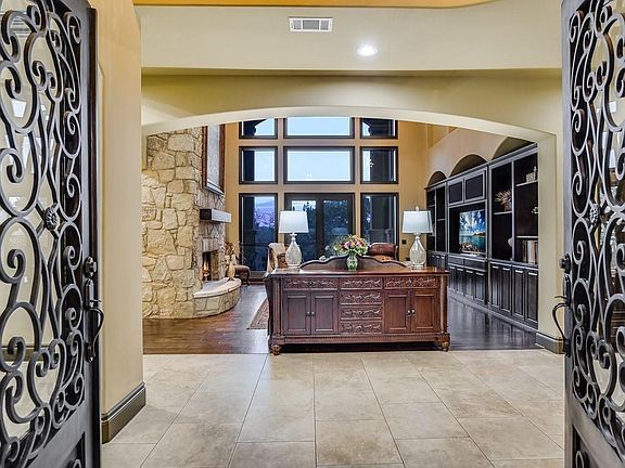 5th image of 17408 Regatta View Dr