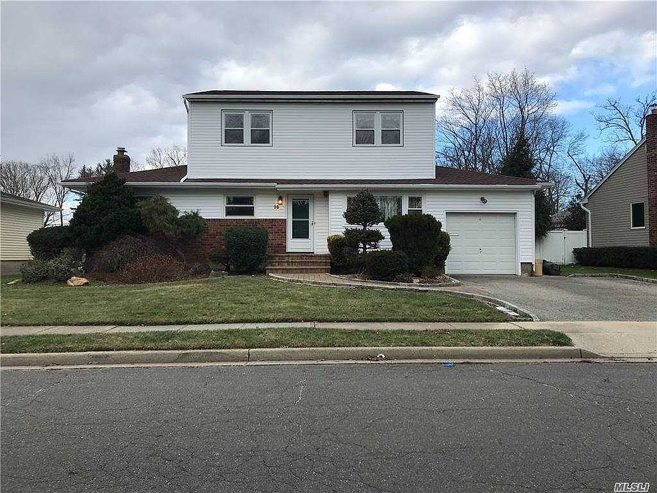 1st image of 16 Beaumont Dr