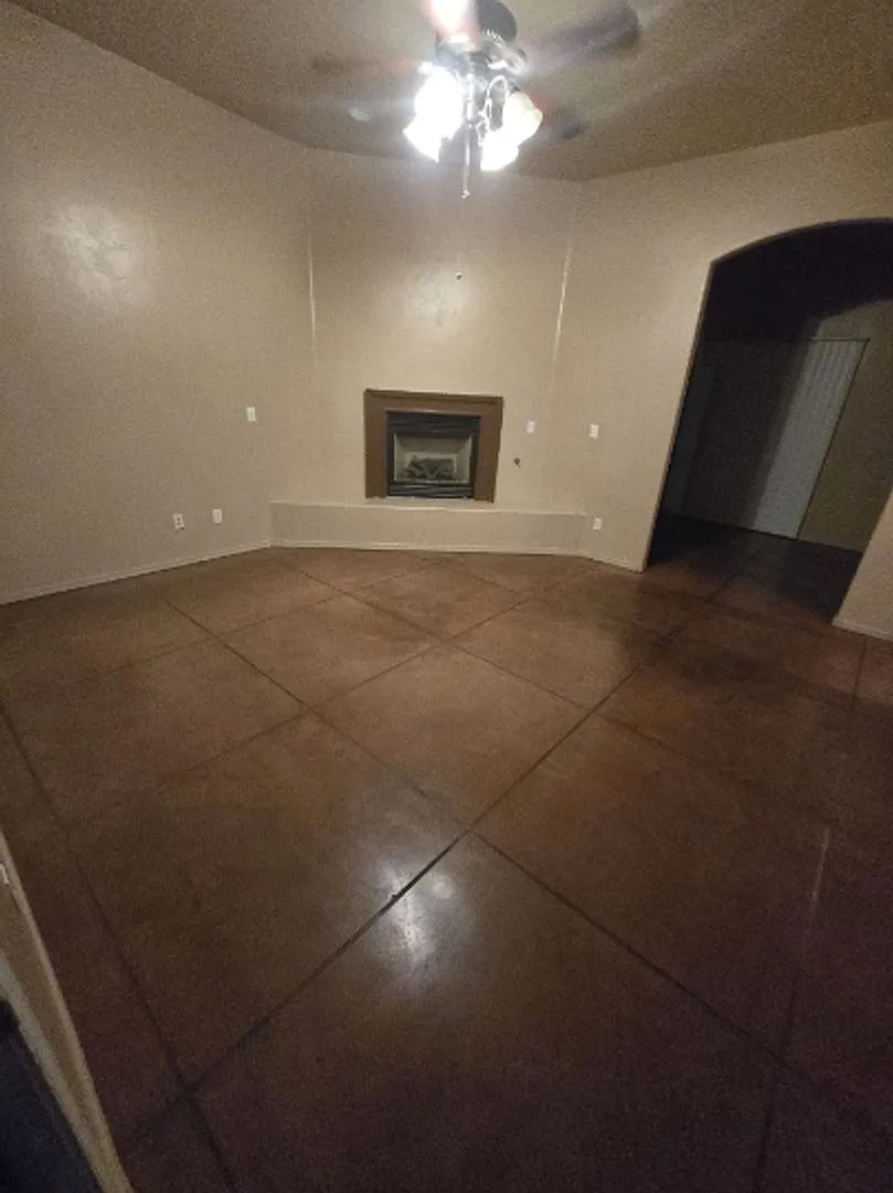3331 East Bermuda Street — Photo 2
