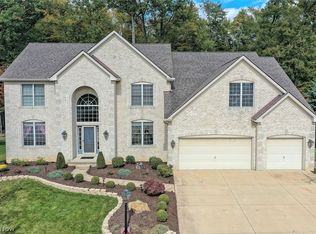 20606 Pembrooke Oval, Strongsville, OH 44149